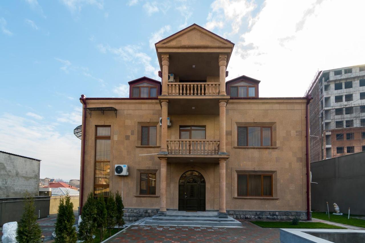 Afa Hotel & Guest House Єреван Екстер'єр фото